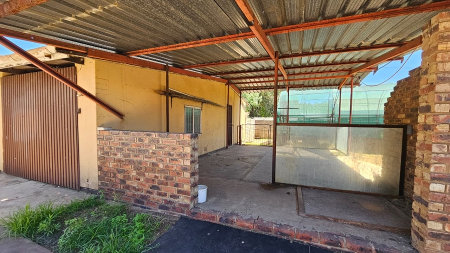 4 Bedroom Property for Sale in Sasolburg Ext 1 Free State